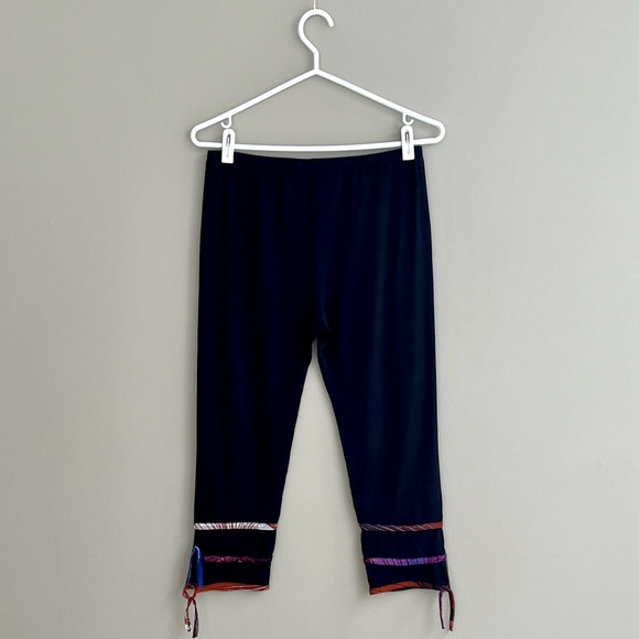 MADO et les Autres cropped leggings - Picture 3 of 6